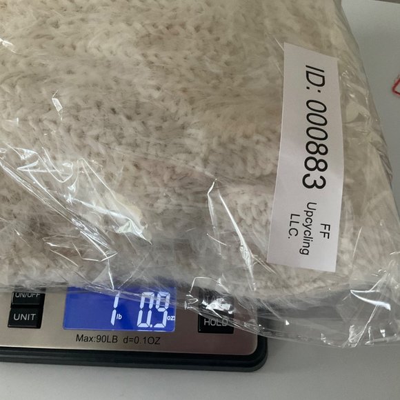 Express Women's Cream Cowl Neck fuzzy cropped Sweater Size Small - Picture 7 of 7